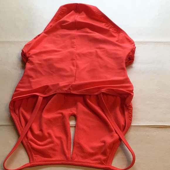 Orange one piece - Picture 6 of 7